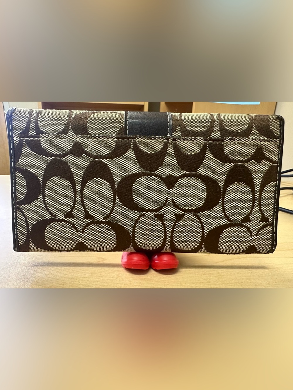 Coach Signature Canvas Checkbook Wallet Brown Khaki 🍨🤎 - Picture 3 of 9